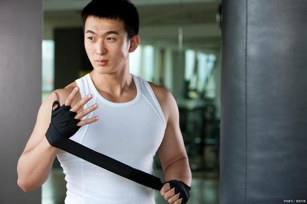 a血型男(A血型男人最大特点)