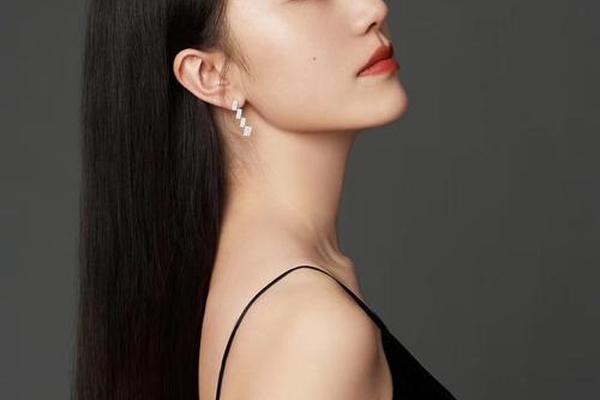 a血型盛产美女 AB血型女