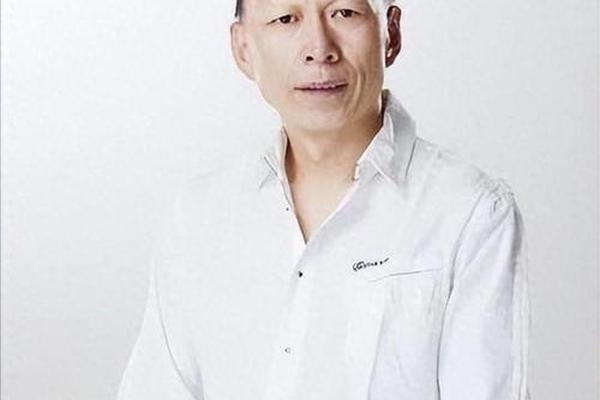 李明是a血型还是b血型、ab型血为什么叫熊猫血