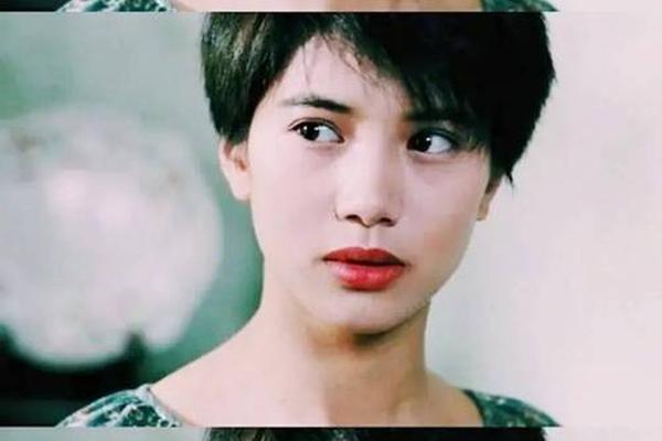 a血型短发明星、A型血的女明星