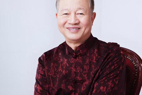 曾志强说痣相-曾仕强面相痣视频
